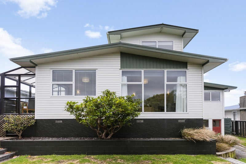 39 Kandy Crescent, Ngaio, Wellington - Carousel 1