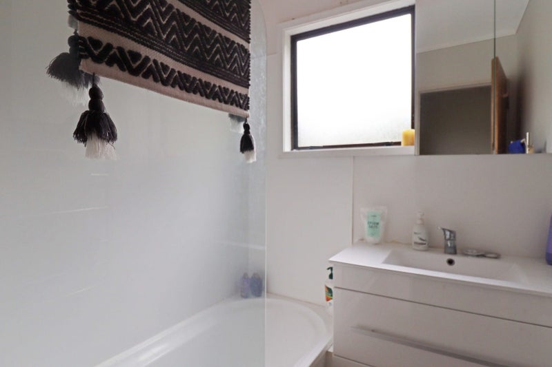 113A South Karori Road, Karori, Wellington - Carousel 9