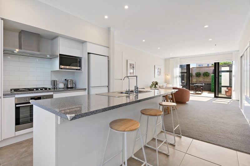 36 Tuatua Road, Hobsonville, Auckland - Carousel 1