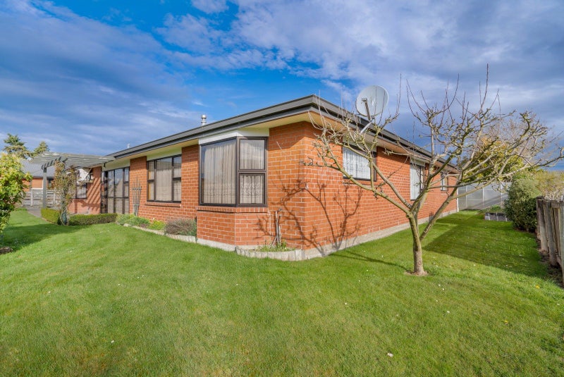35 Anne Street, Winton, Winton - Carousel 1