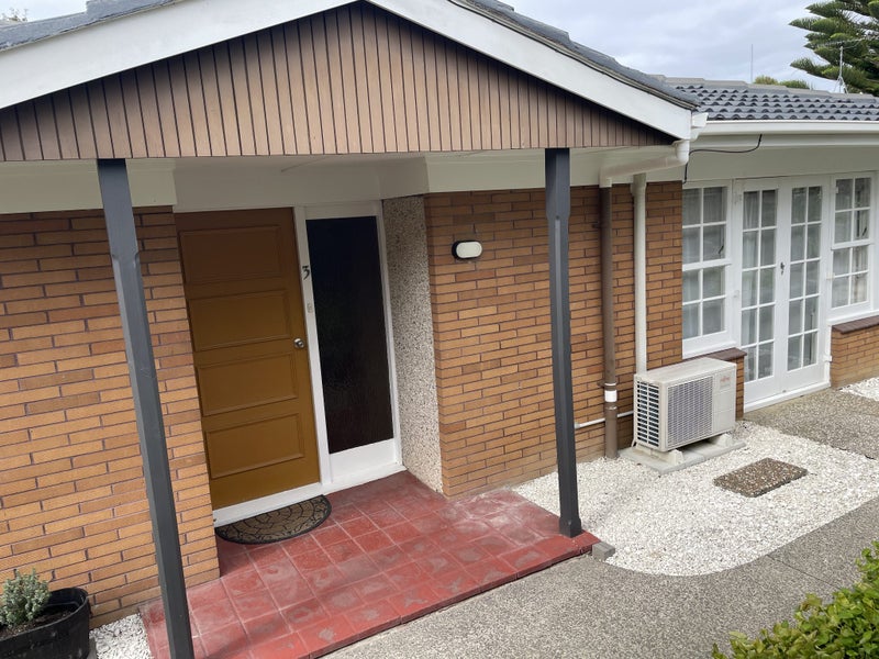 1/21 Bay Road, St Heliers, Auckland - Carousel 7