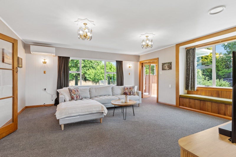 12 Mara Street, Mangatainoka, Pahiatua - Carousel 2