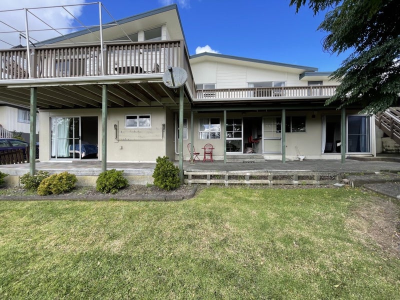 16 Ascot Avenue, Kamo, Whangarei - Carousel 1