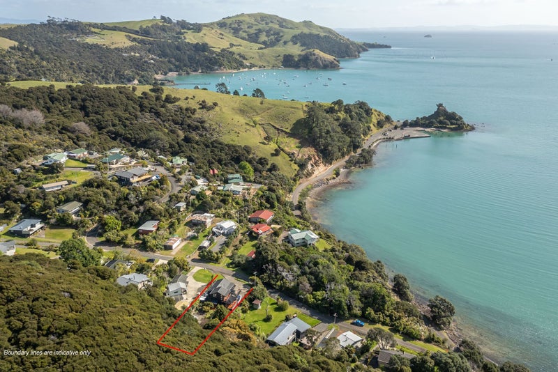 19 Puriri Road, Te Kouma, Coromandel - Carousel 1