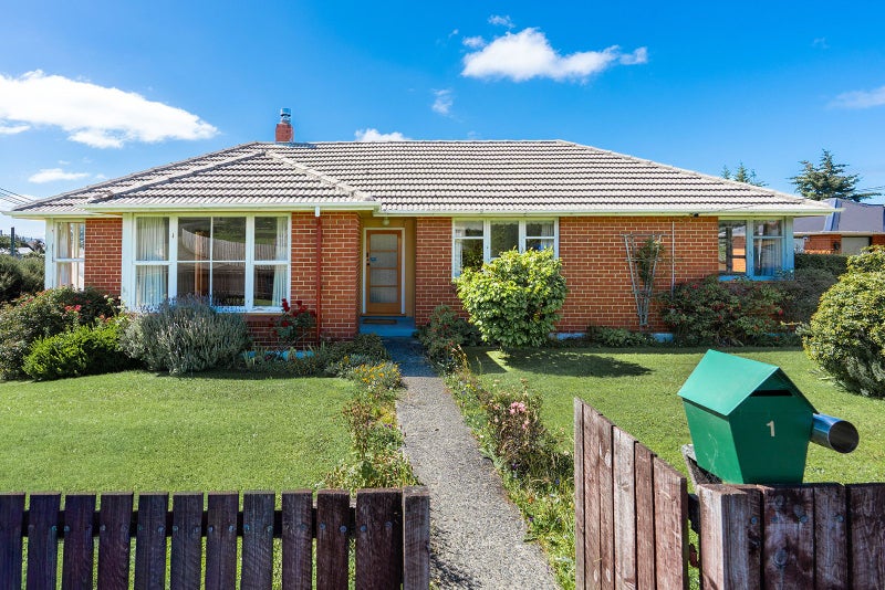 1 Statham Street, Brockville, Dunedin - Carousel 1
