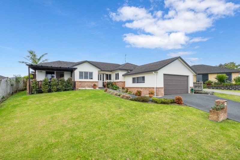 35 Rivervale Grove, Stanmore Bay, Whangaparaoa - Carousel 1