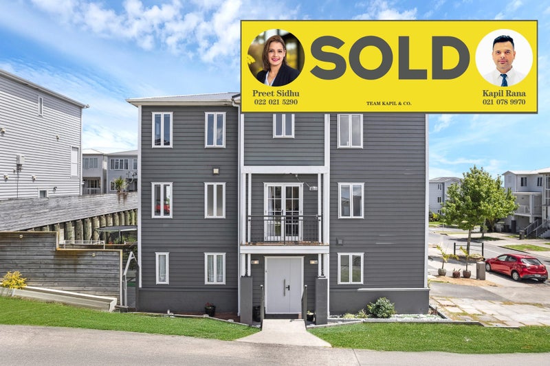 57 Arrowsmith Drive, Flat Bush, Auckland - Carousel 1