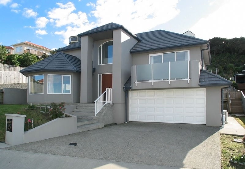 17 Tamworth Crescent, Newlands, Wellington - Carousel 2