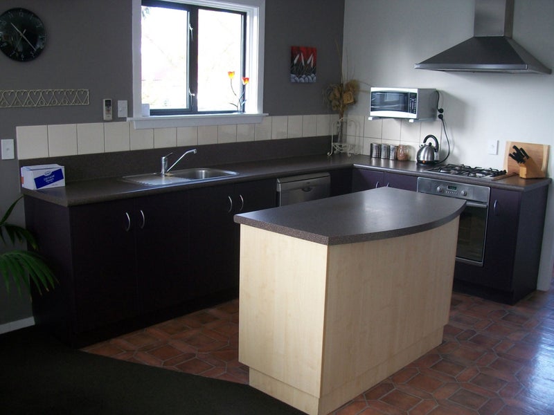 32 Farquhars Road, Redwood, Christchurch - Carousel 2