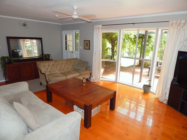 145 Pembroke Street, Carterton - Carousel 2