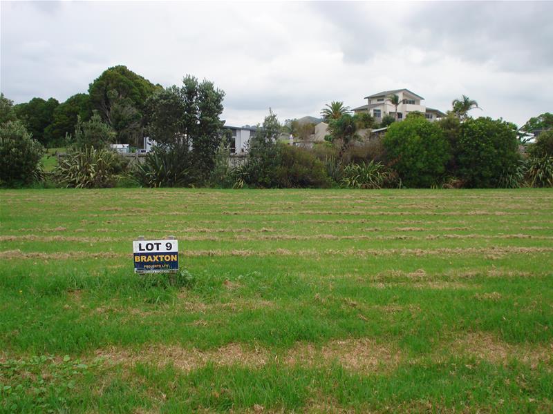 Property Valuation for 17 Ian Place, Waihi Beach, Waihi Beach Trade