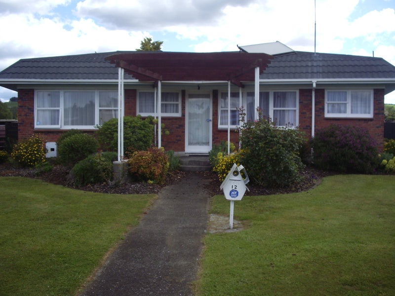 12 Kamahi Place, Pukehangi, Rotorua - Carousel 1