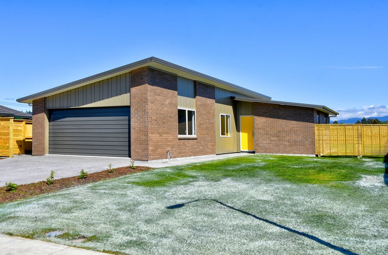 Property Valuation for 1 Stoneleigh Drive, Solway, Masterton Trade Me