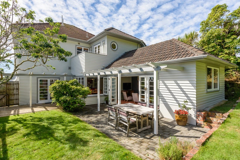 Property Valuation for 9 Hauraki Street, Karori, Wellington Trade Me