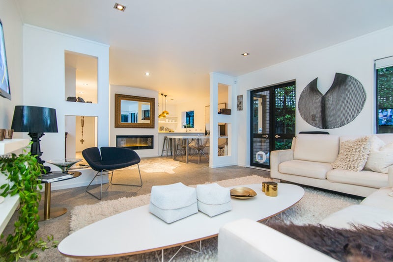 2/78 Koraha Street, Remuera, Auckland - Carousel 1
