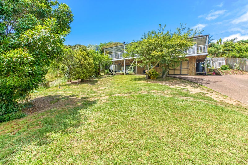 20 Wharf Road, Ostend, Waiheke Island - Carousel 1