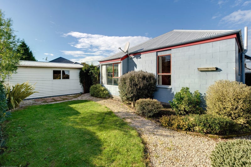 19B Takaro Avenue, Sockburn, Christchurch - Carousel 1