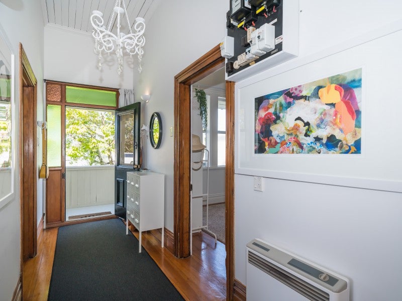 15 Douglas Street, West End, Palmerston North - Carousel 2