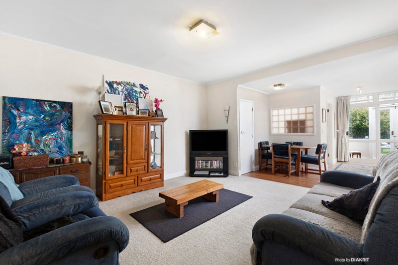 24 Monorgan Road, Strathmore Park, Wellington - Carousel 1