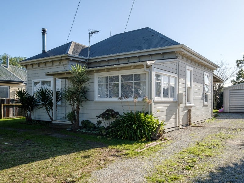 35 Lyndhurst Street, Awapuni, Gisborne - Carousel 1