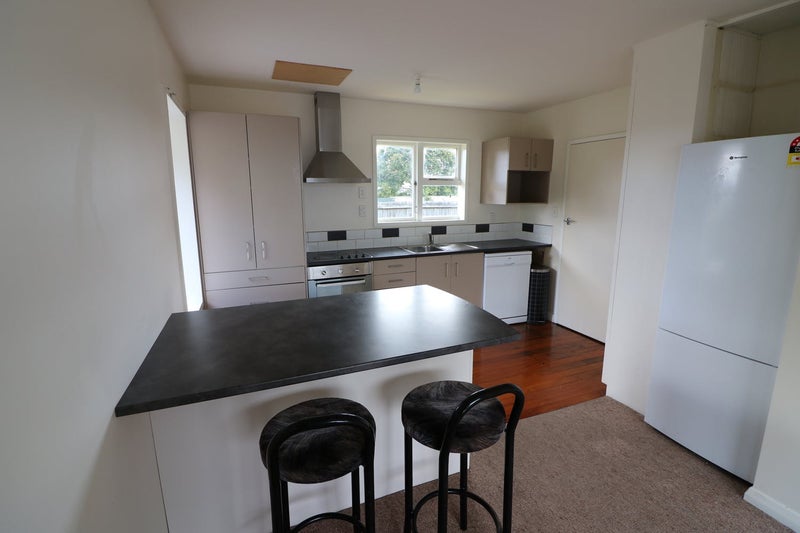 1 Ballantyne Avenue, Upper Riccarton, Christchurch - Carousel 1