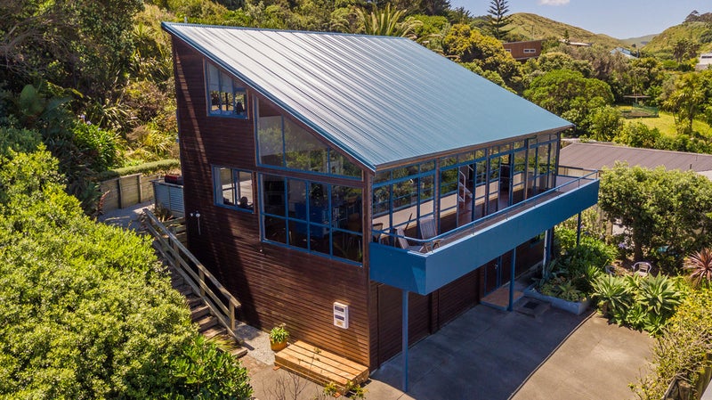 104A Moana Road, Okitu, Gisborne - Carousel 1