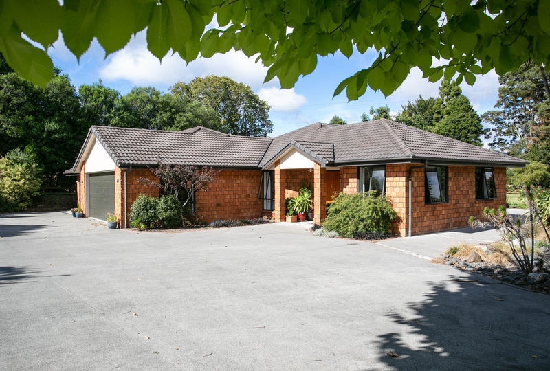 2 Lake View Drive, Karapiro, Cambridge - Carousel 1
