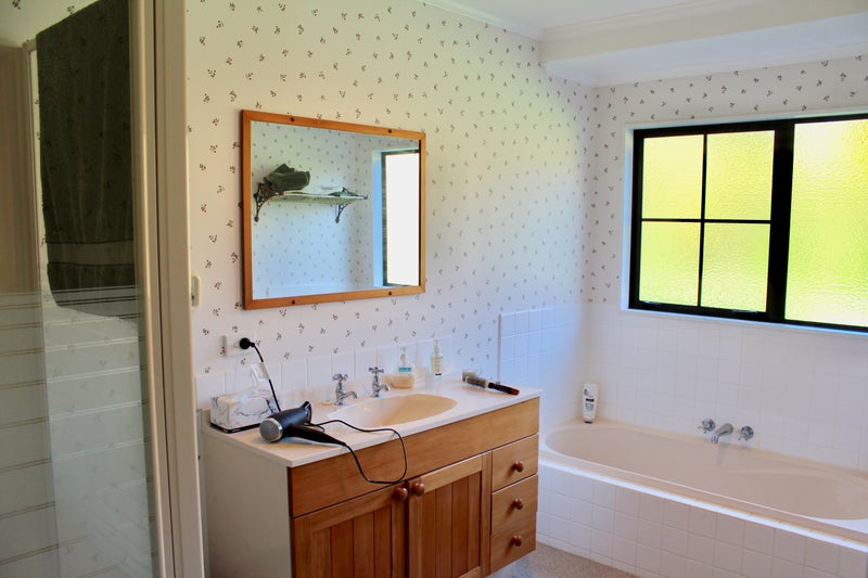 Property Valuation for 537 Otaki Road, Hautere Trade Me