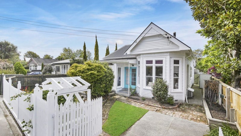 1/14 Rogers Street, Sydenham, Christchurch - Carousel 1