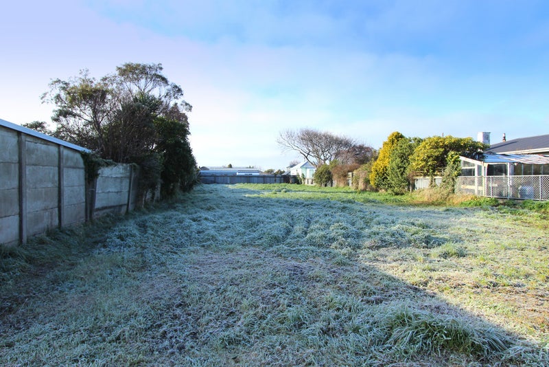 209A Pomona Street, Strathern, Invercargill - Carousel 1