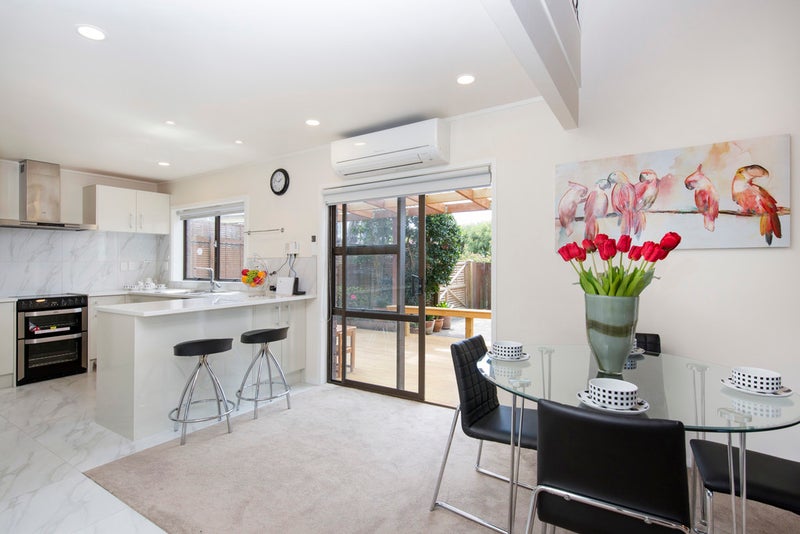 Property Valuation for 2/13 Anna Watson Road, Half Moon Bay, Auckland