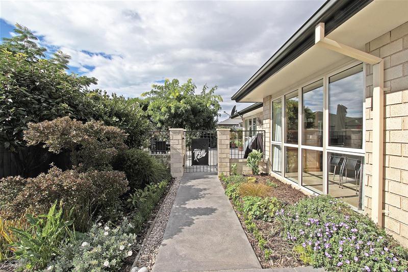 74 Covent Drive, Stoke, Nelson - Carousel 2