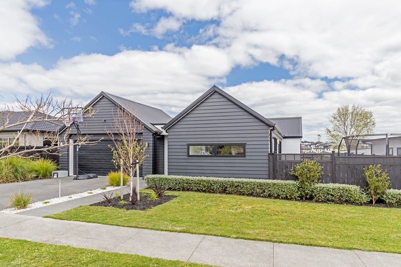 48 Madison Terrace, Silverdale, Silverdale - Carousel 1