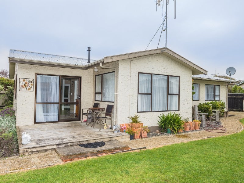 14 Akepiro Place, Tawhero, Whanganui - Carousel 1