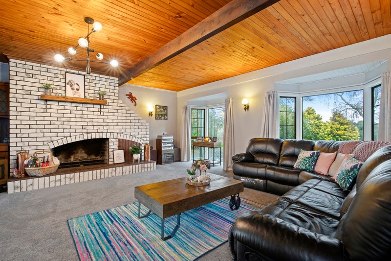 922 Glen Murray Road, Huntly - Carousel 1