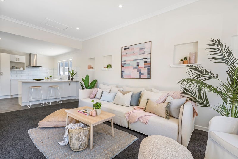 1/49 Russell Road, Manurewa, Auckland - Carousel 1