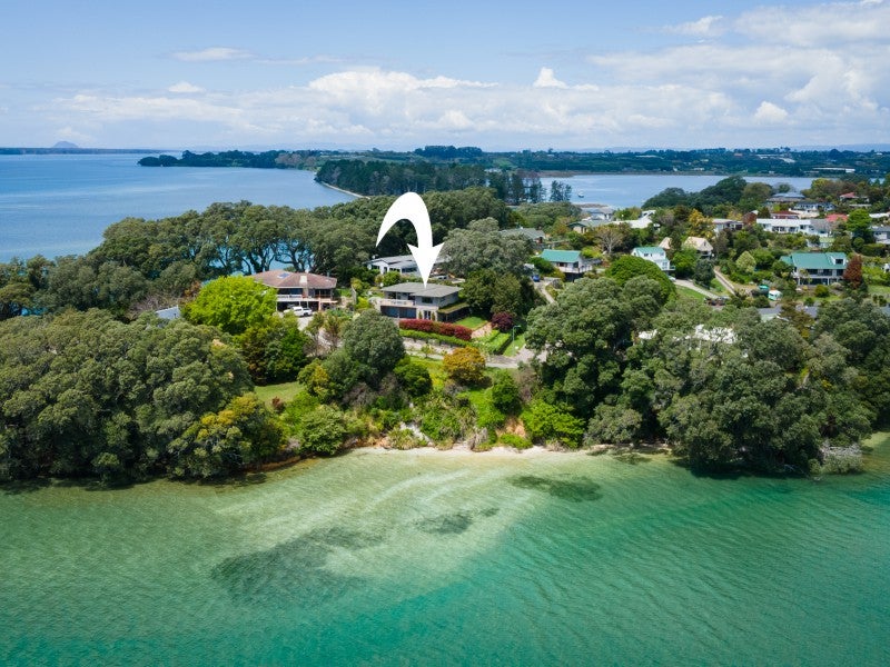 22 Moana Drive, Tanners Point, Katikati - Carousel 1