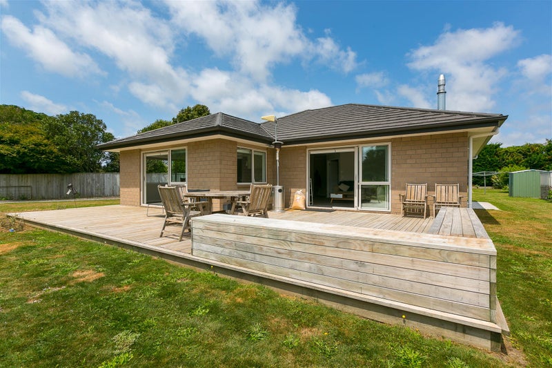 Property Valuation for 5 Cross Street, Lepperton Trade Me Property