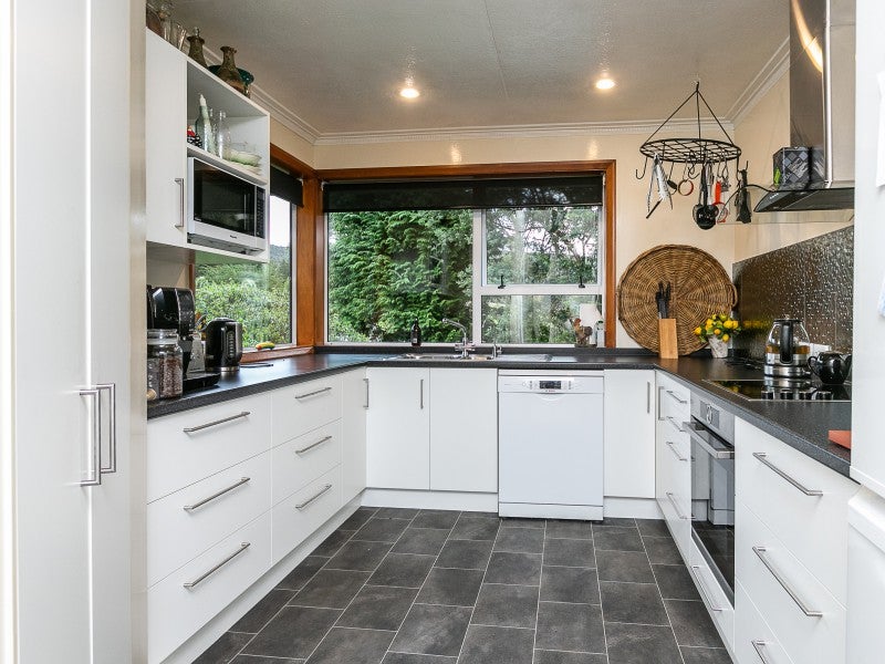 324 Pigeon Flat Road, Upper Waitati, Waitati - Carousel 2