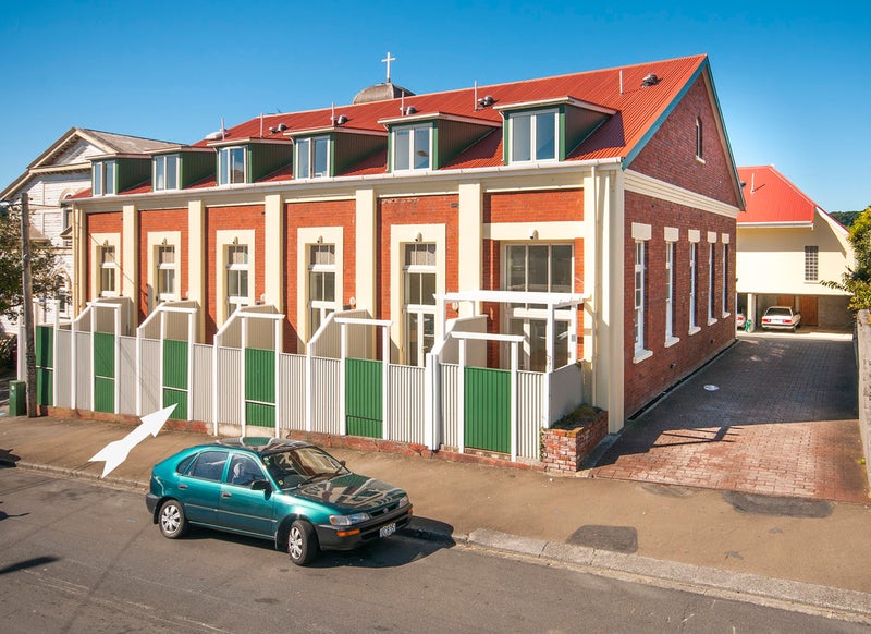 4/245 Adelaide Road, Newtown, Wellington - Carousel 1