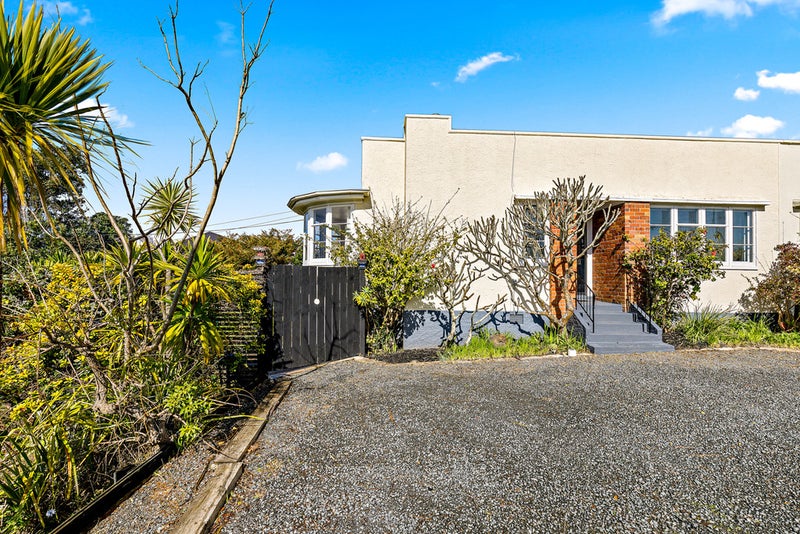 Property Valuation for 253 Lake Road, Belmont, Auckland Trade Me