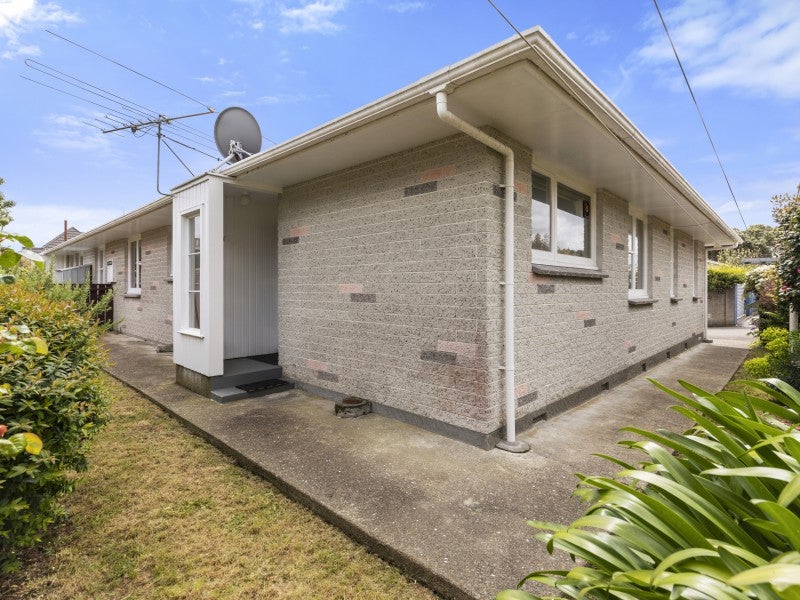 28A Saint Ronans Avenue, Waterloo, Lower Hutt - Carousel 14