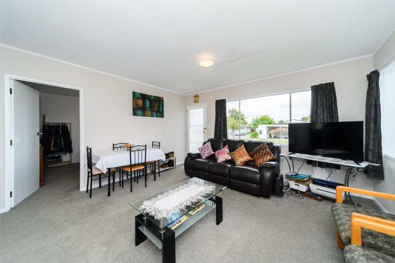 10A Seaforth Avenue, Milson, Palmerston North - Carousel 2