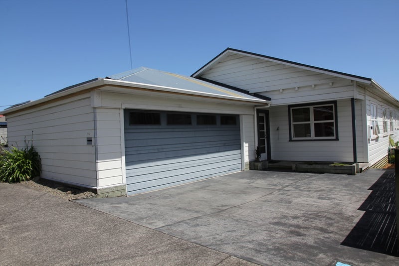 212 Powderham Street, New Plymouth, New Plymouth - Carousel 19