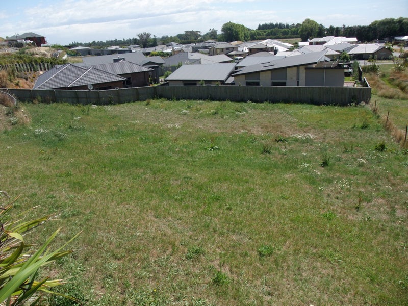 Property Valuation for 7 Rushden Rise, Westmorland, Christchurch