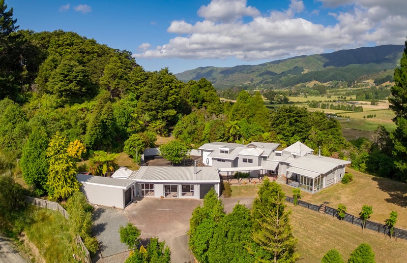 85 Gorrie Road, Mangaroa, Upper Hutt - Carousel 1