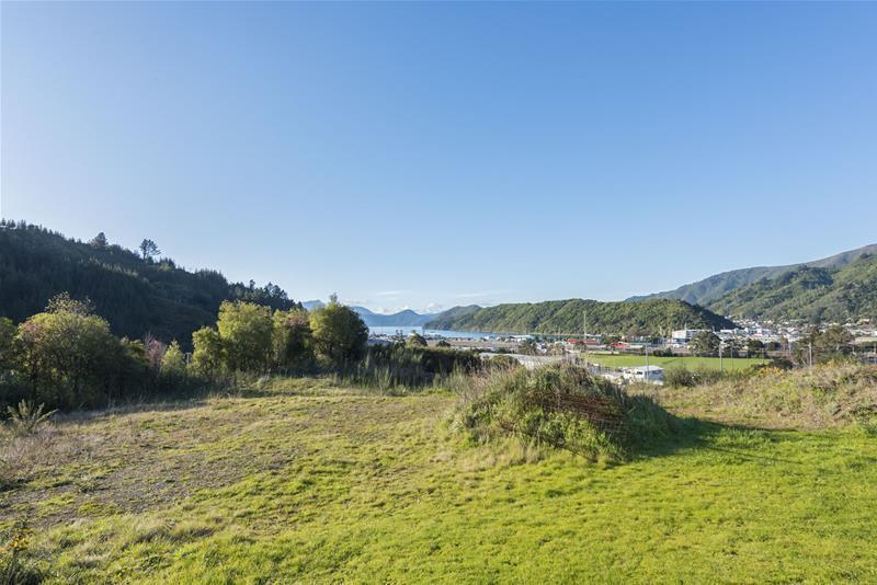 20 Gravesend Place, Picton, Picton - Carousel 1