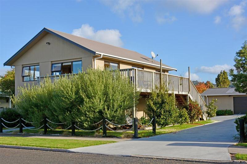 Property Valuation for 4 Tokoroa Road, Tairua, Tairua Trade Me