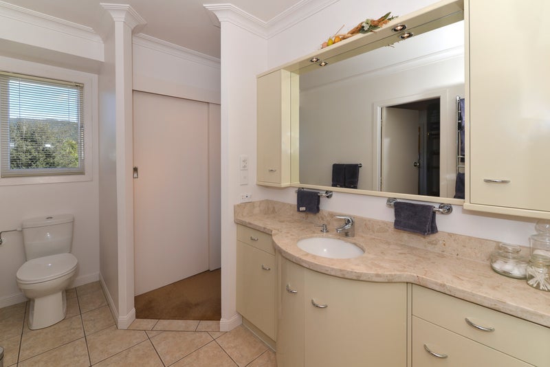 6 Pryce Road, Lake Okareka, Rotorua - Carousel 26