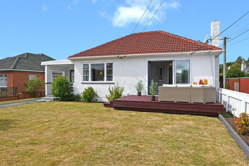 14 Ebdentown Street, Ebdentown, Upper Hutt - Carousel 1